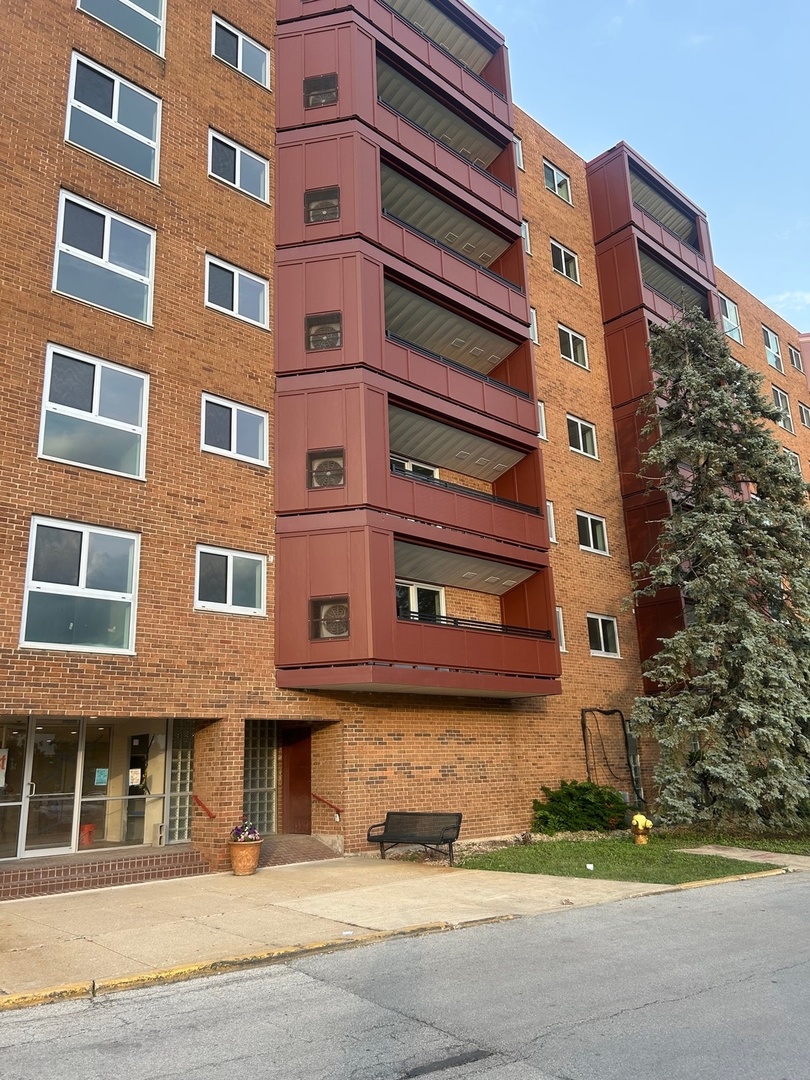 200 PARK Avenue #531, Calumet City, IL 60409