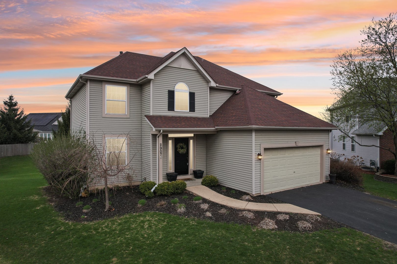 2907 Portsmith Court, Naperville, IL 60564