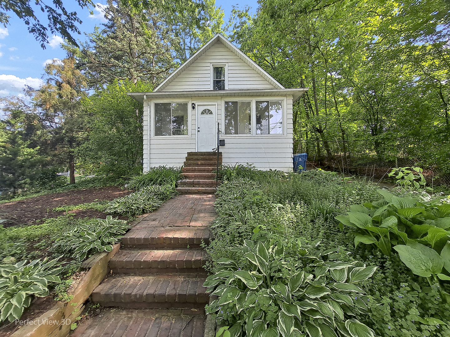 114 Fuller Road, Hinsdale, IL 60521