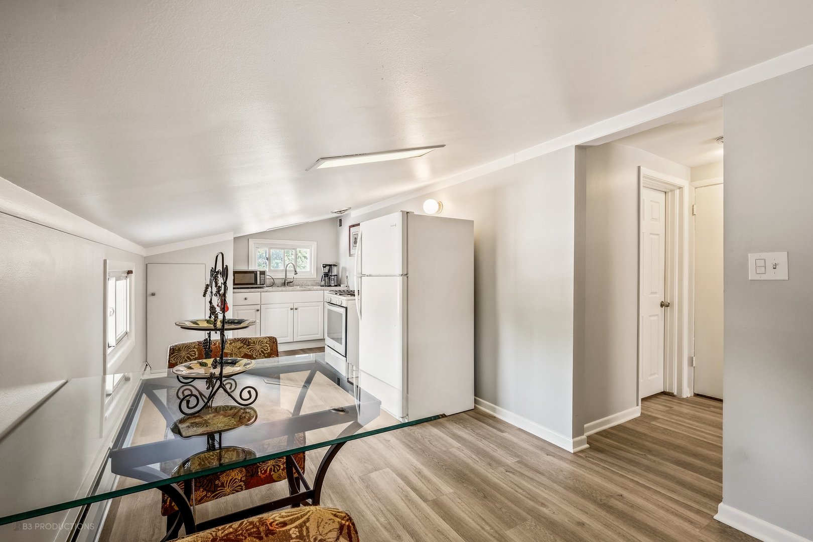 2054 N Nordica Avenue, Chicago, IL 60707