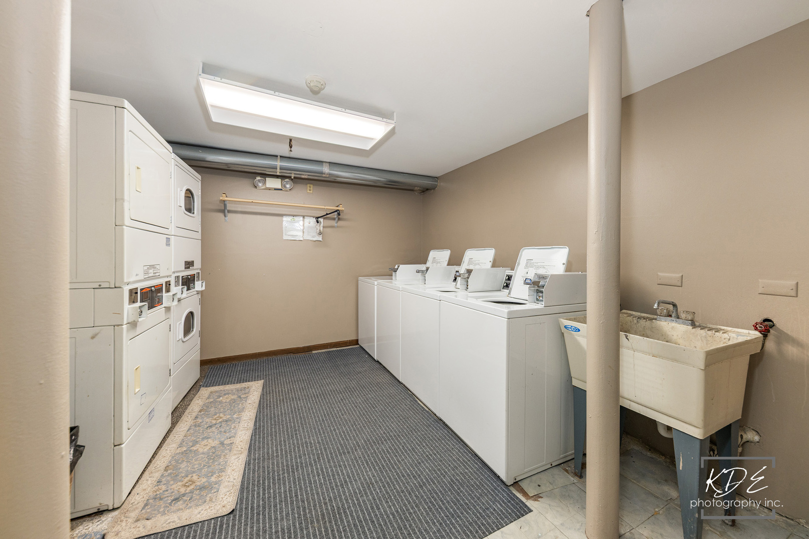 400 McCarthy Road #203, Lemont, IL 60439