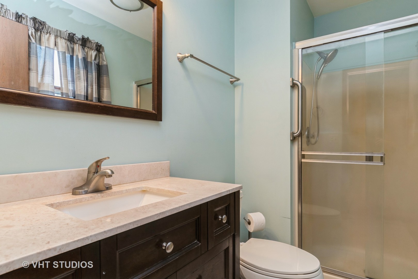25W704 Jewell Road, Wheaton, IL 60187