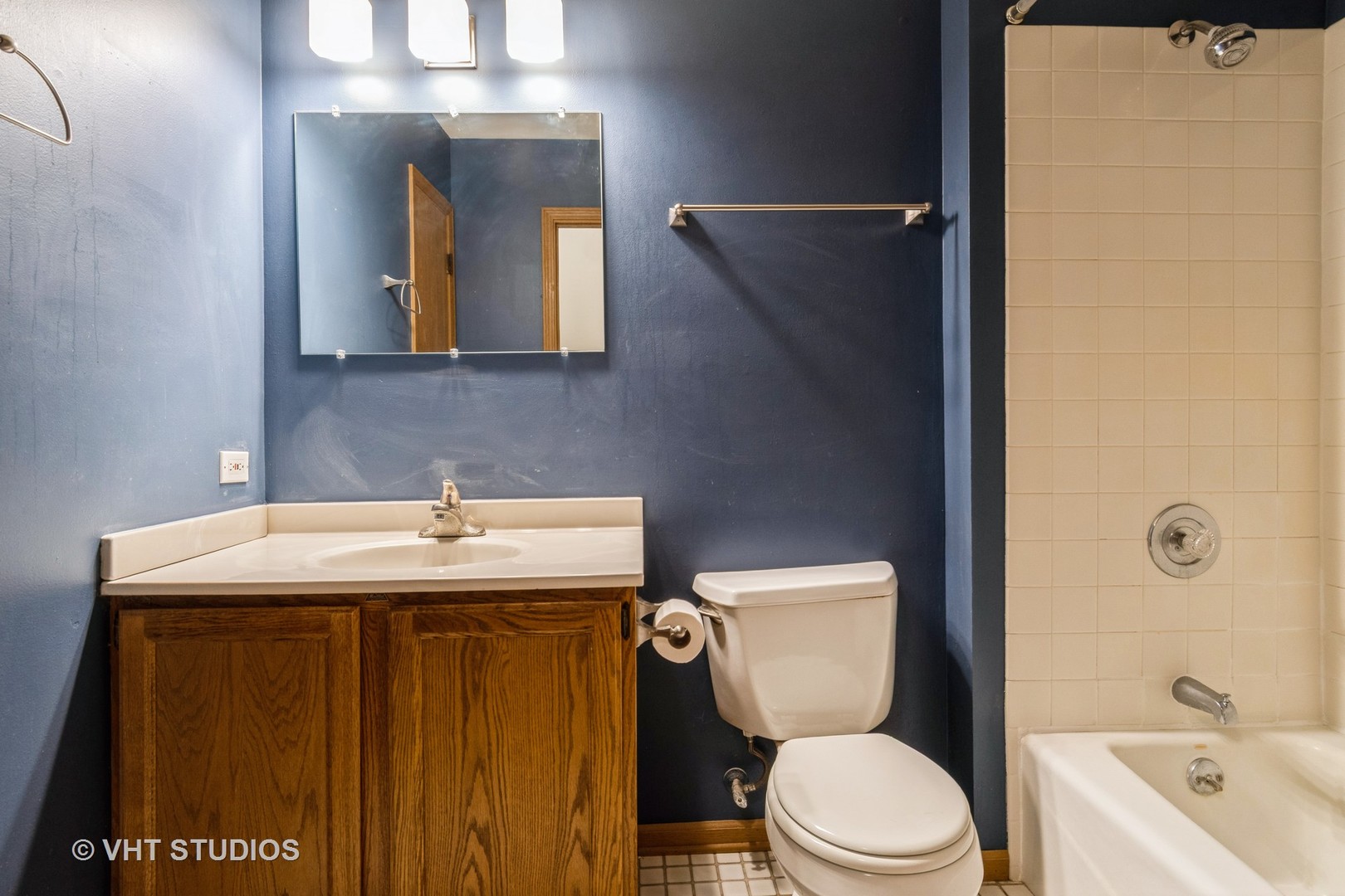 25W704 Jewell Road, Wheaton, IL 60187