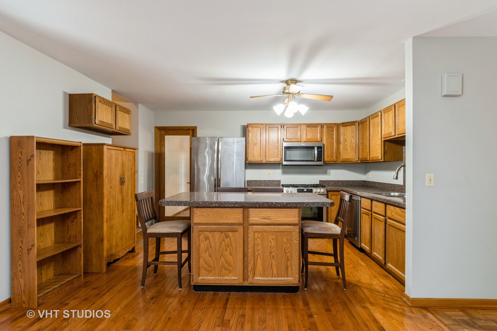 25W704 Jewell Road, Wheaton, IL 60187