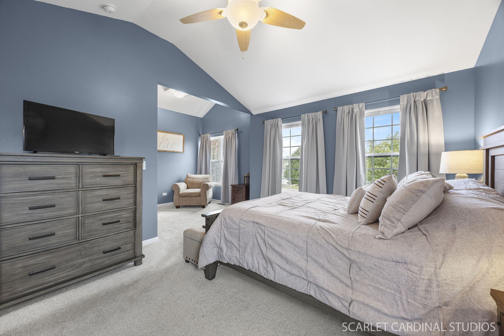 3183 Pinewood Drive, Yorkville, IL 60560
