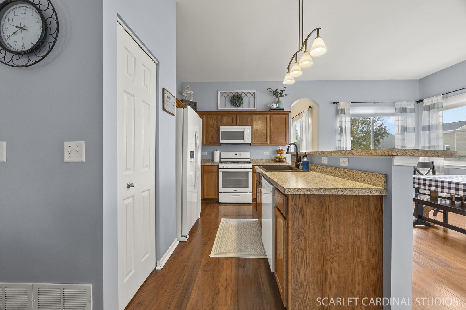 3183 Pinewood Drive, Yorkville, IL 60560