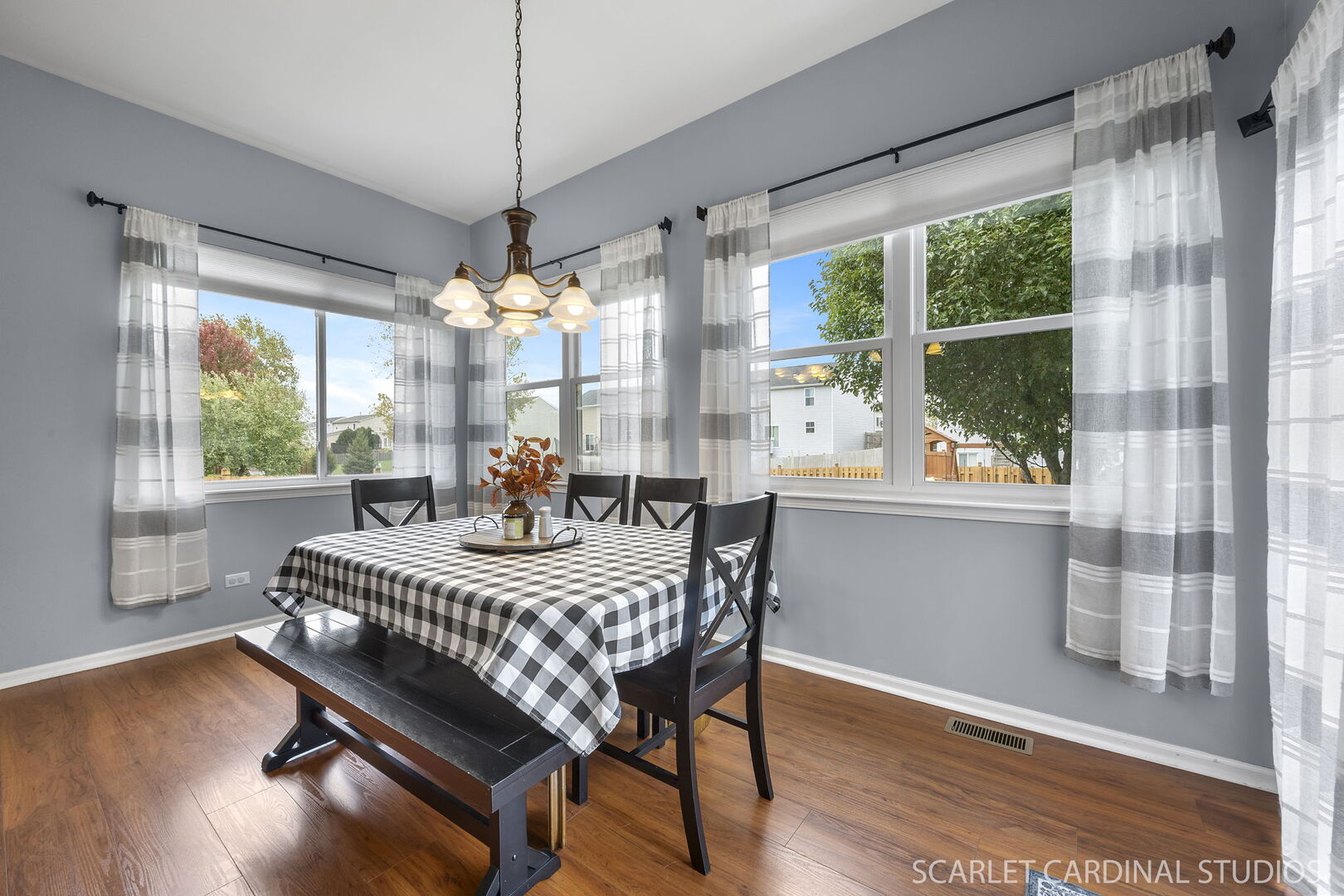 3183 Pinewood Drive, Yorkville, IL 60560