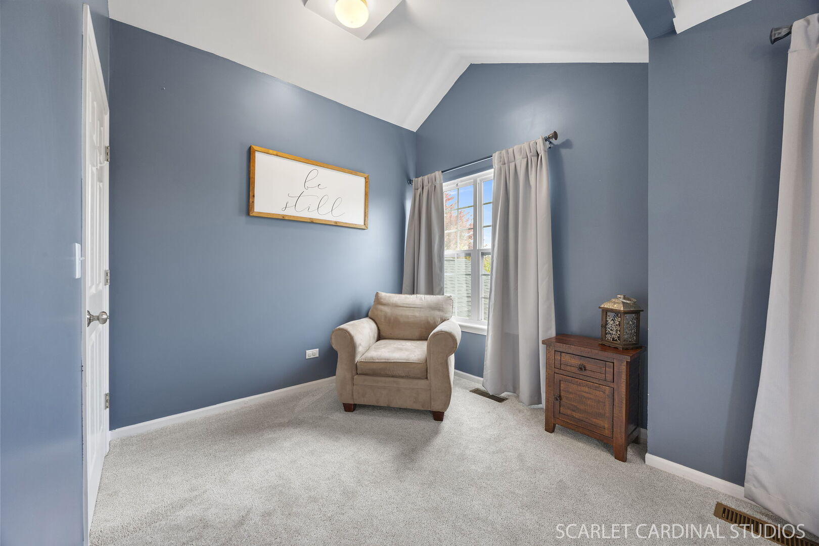 3183 Pinewood Drive, Yorkville, IL 60560