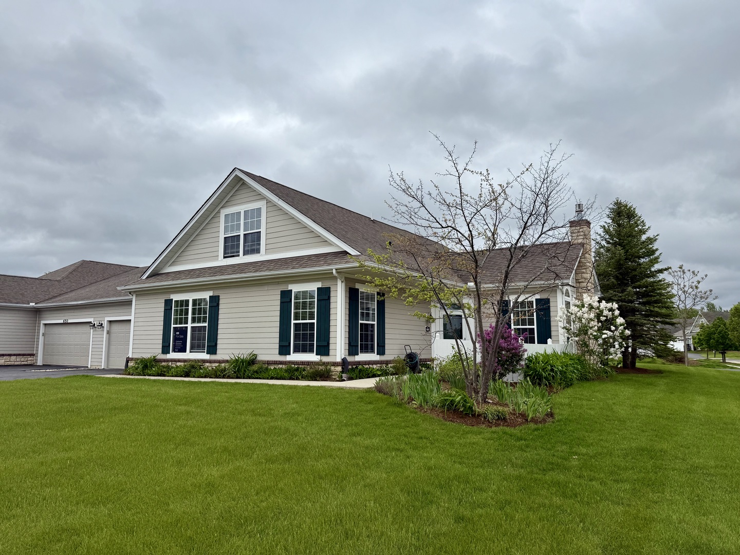 640 Schumann Street, Woodstock, IL 60098