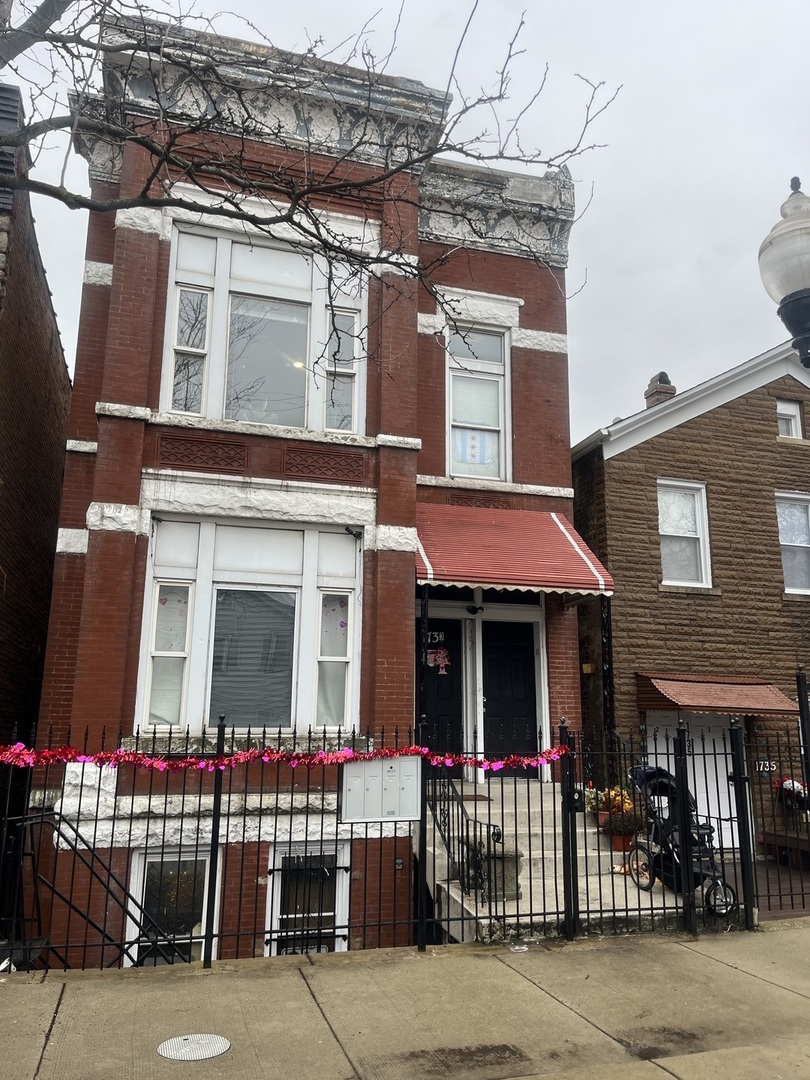 1733 W 21st Place, Chicago, IL 60608