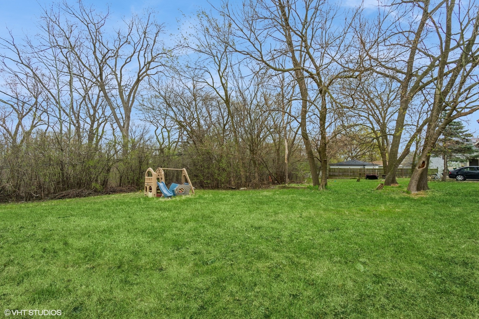 216 E 55th Street, Westmont, IL 60559