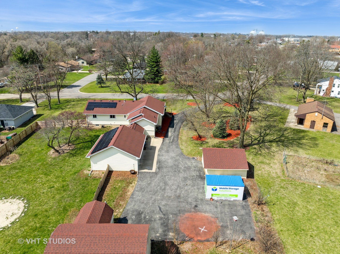 100 2nd Avenue, Montgomery, IL 60538