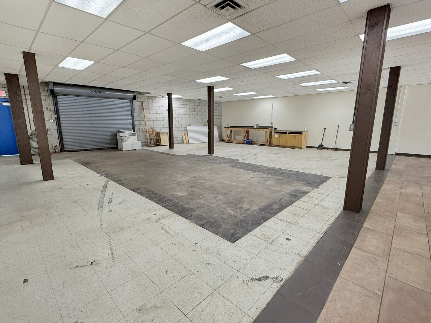 909 Front Street, McHenry, IL 60050