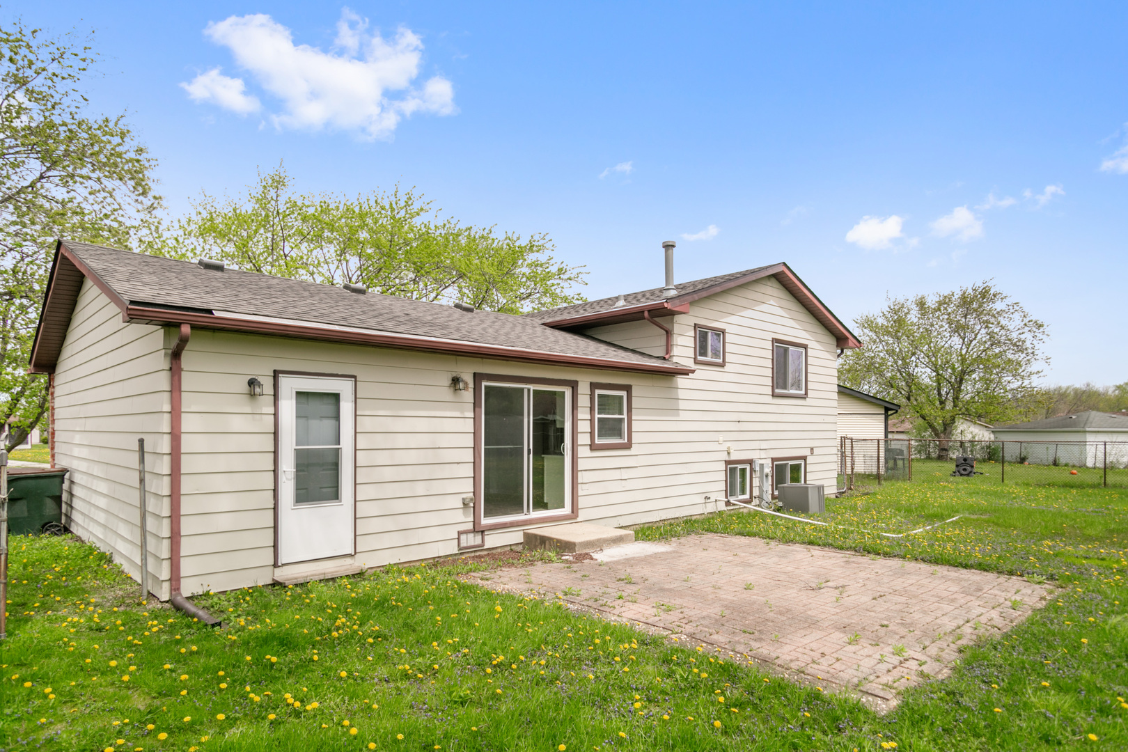 3858 Holly Court, Country Club Hills, IL 60478