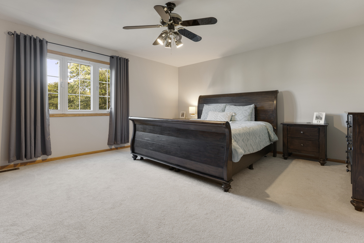 16726 Westwind Court, Tinley Park, IL 60477
