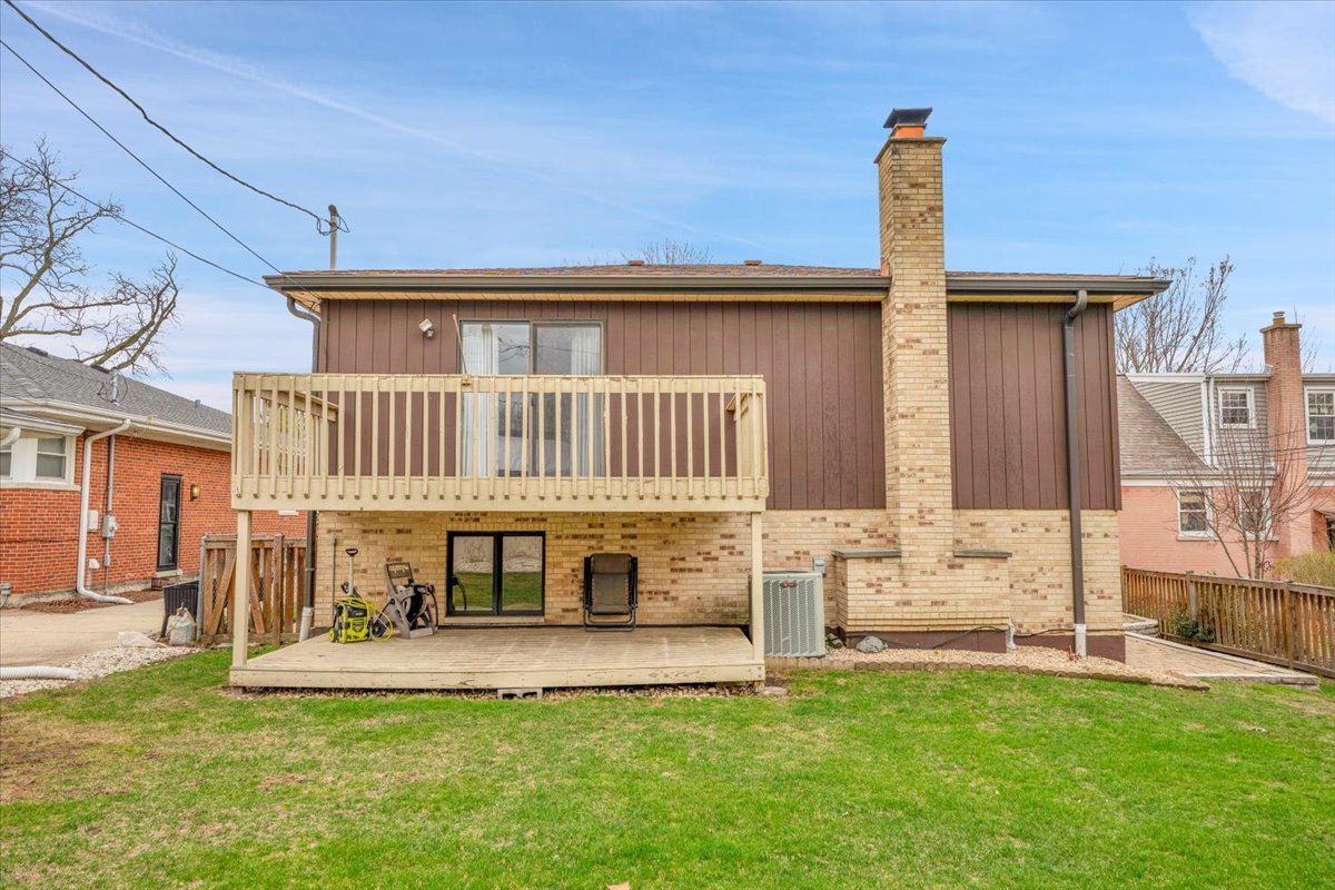 315 N Wille Street, Mount Prospect, IL 60056