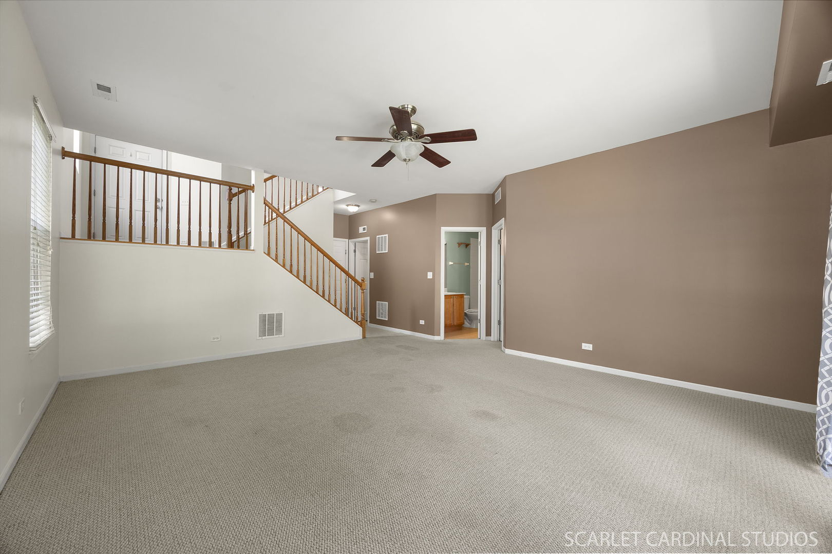2319 Georgetown Court, Aurora, IL 60503