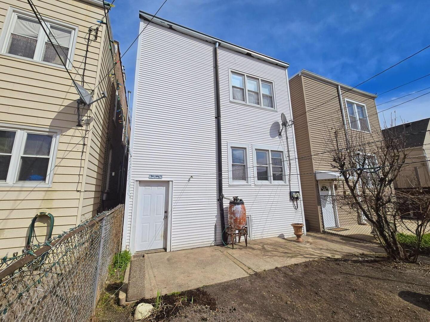 4318 S Fairfield Avenue, Chicago, IL 60632