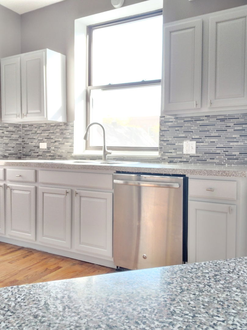 4551 S MICHIGAN Avenue #B, Chicago, IL 60653