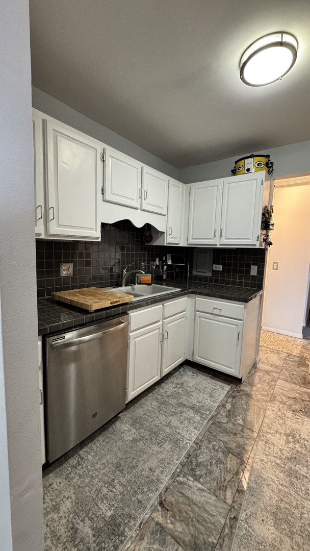 850 Wellington Avenue #304, Elk Grove Village, IL 60007
