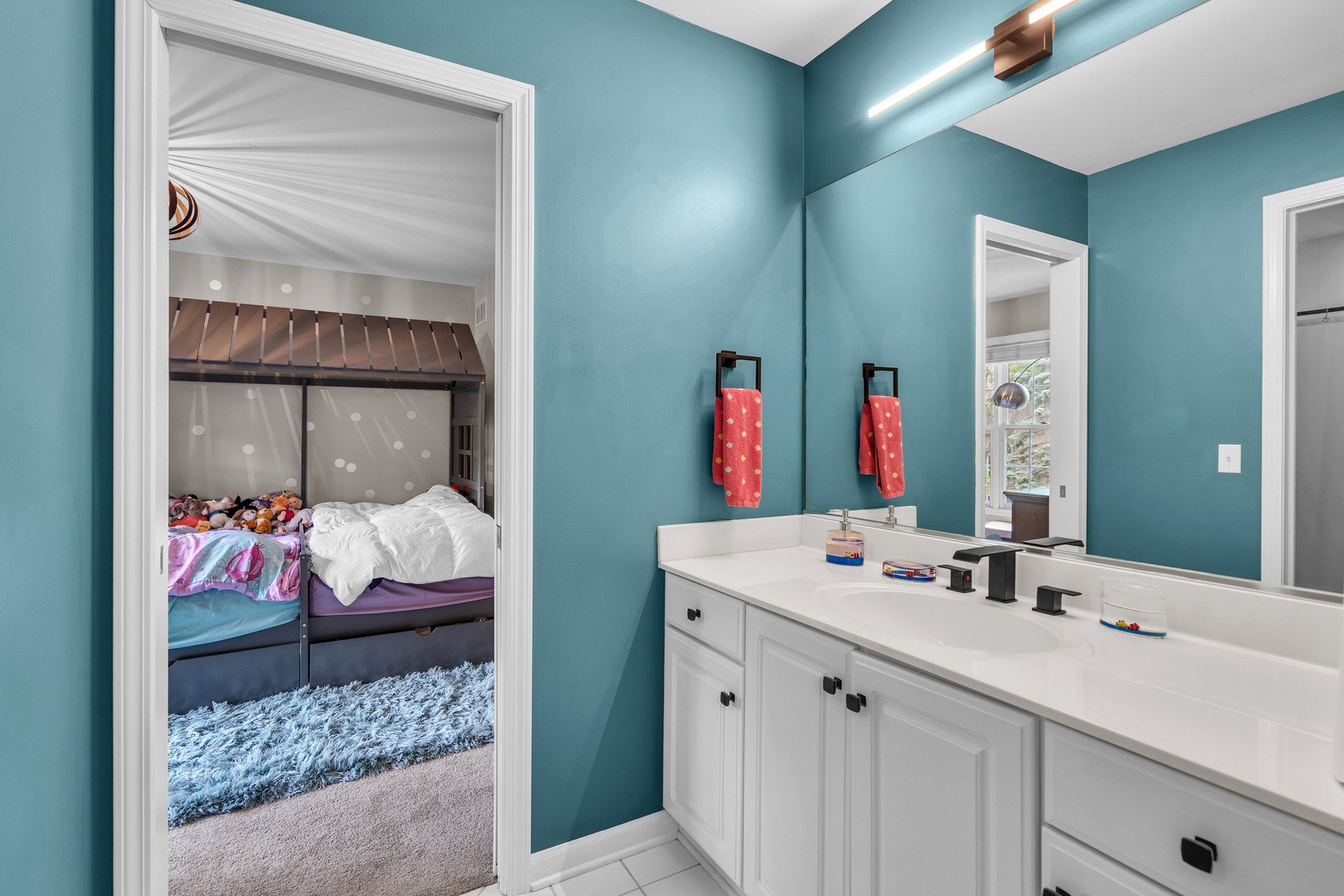 1315 Dunrobin Road, Naperville, IL 60540