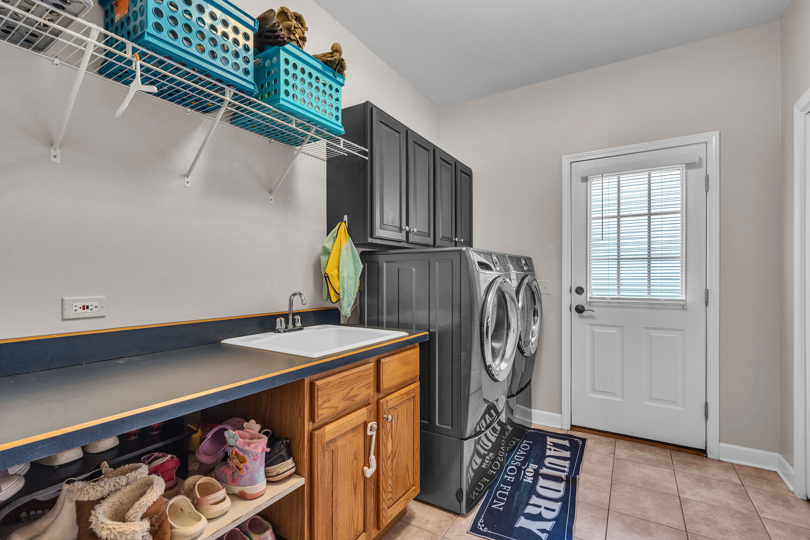 1315 Dunrobin Road, Naperville, IL 60540