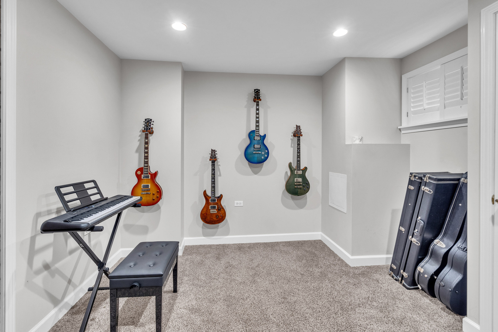 1315 Dunrobin Road, Naperville, IL 60540