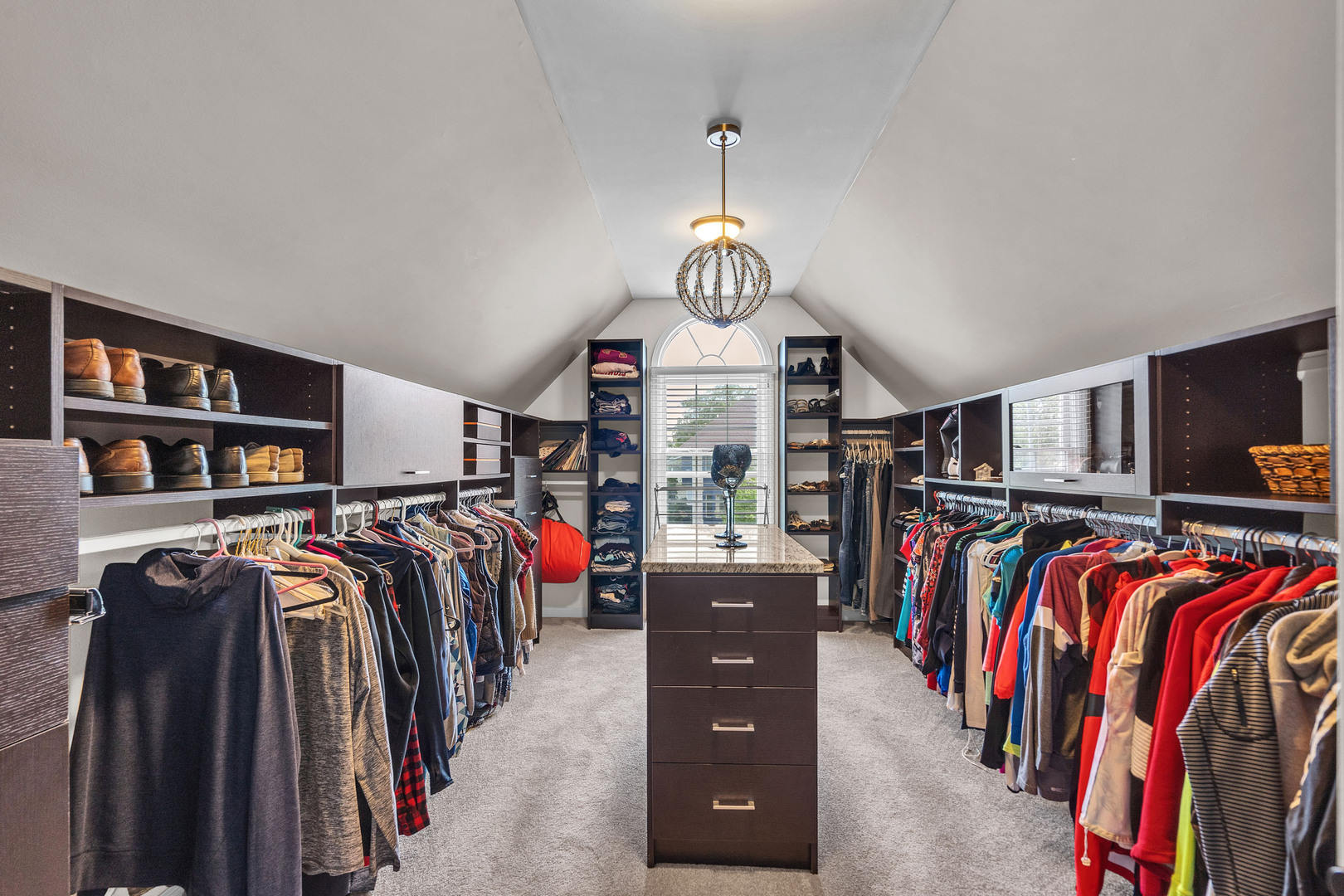 1315 Dunrobin Road, Naperville, IL 60540