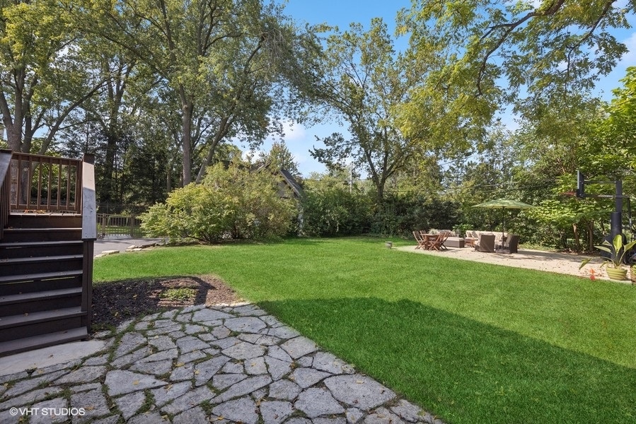 229 E Walnut Street, Hinsdale, IL 60521