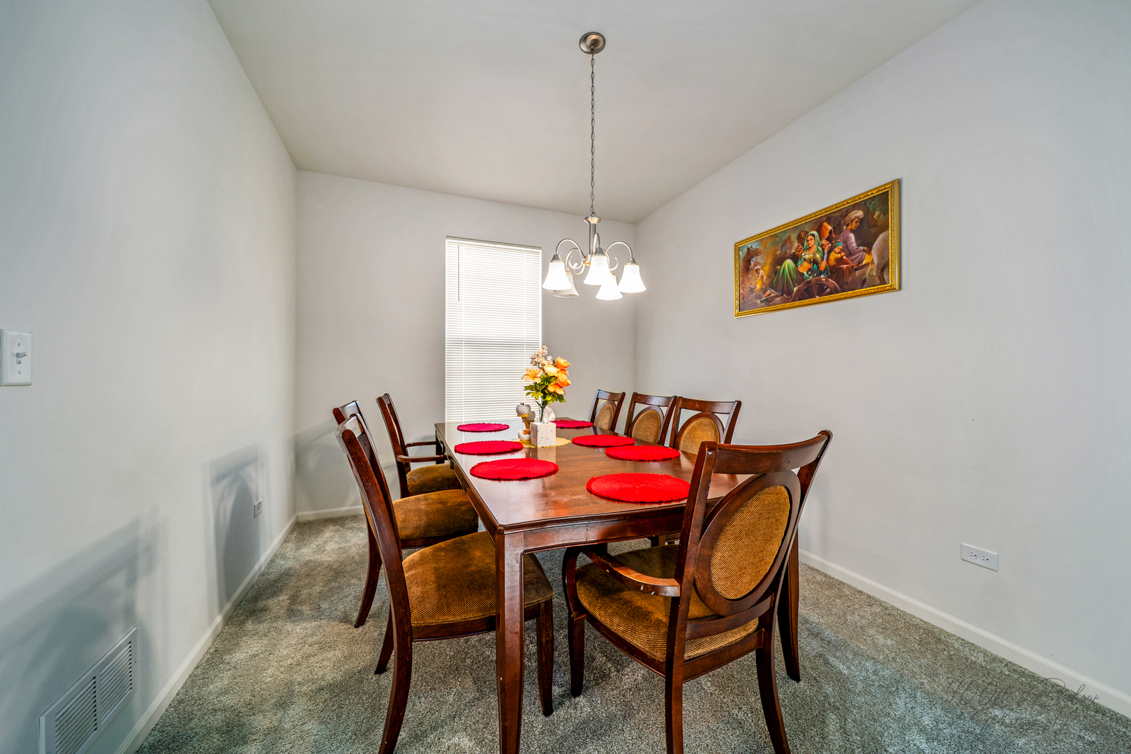 71 Stockholm Avenue, Volo, IL 60020