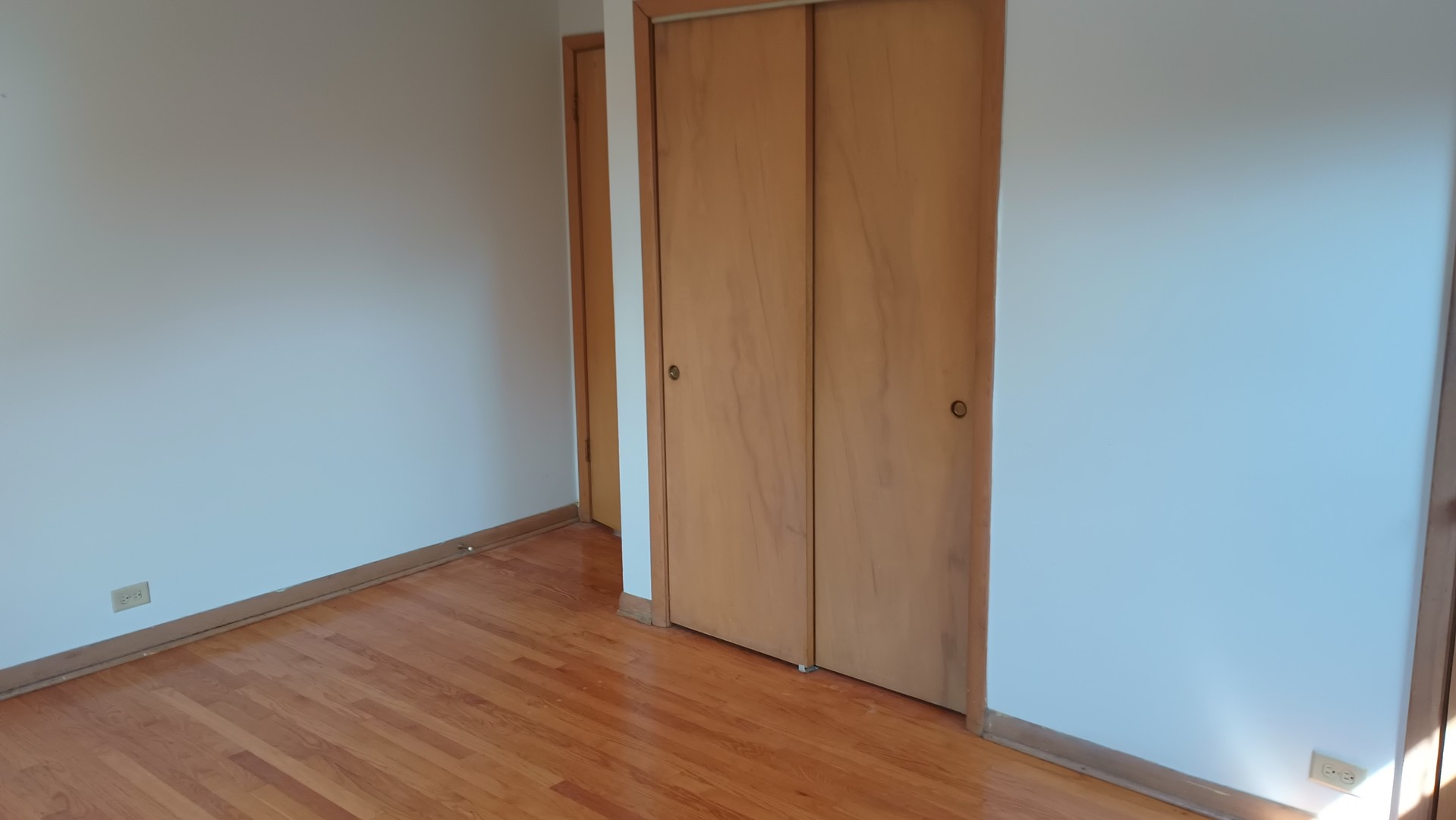 4950 Greenwood Street #3E, Skokie, IL 60077