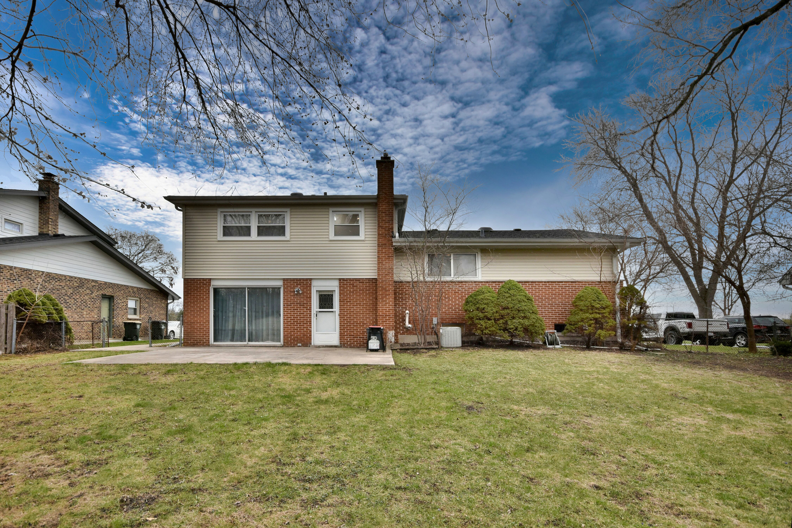 1830 N Dale Avenue, Arlington Heights, IL 60004