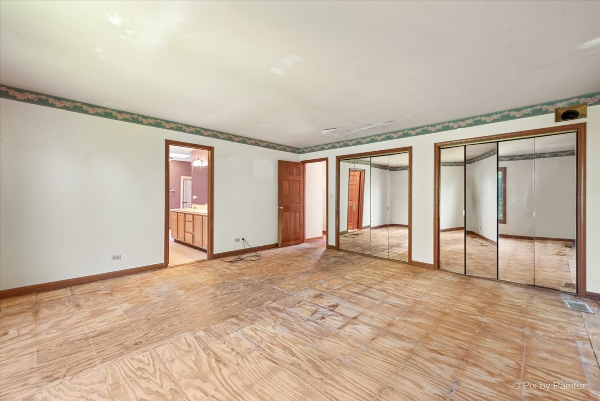 7711 Dairy Lane, Lakewood, IL 60014