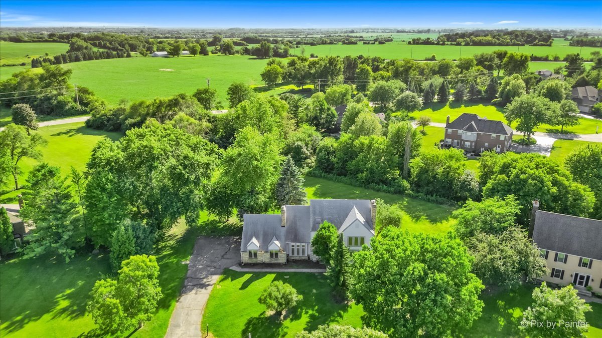7711 Dairy Lane, Lakewood, IL 60014