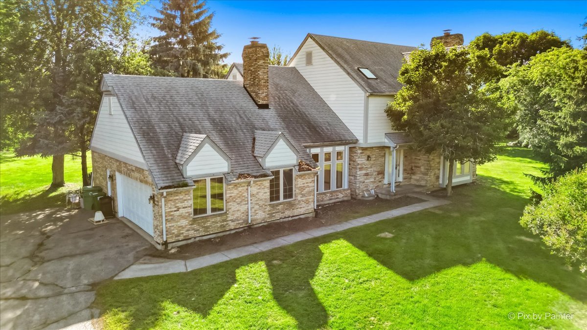 7711 Dairy Lane, Lakewood, IL 60014