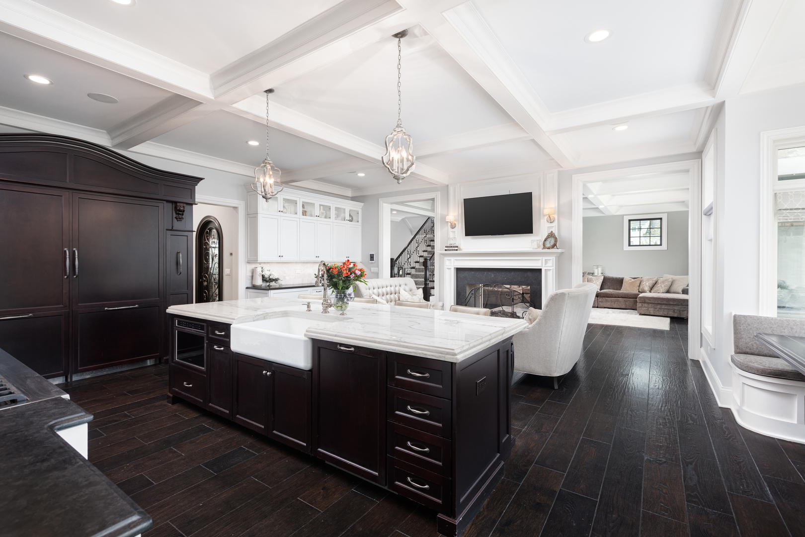 1017 Royal Bombay Court, Naperville, IL 60563
