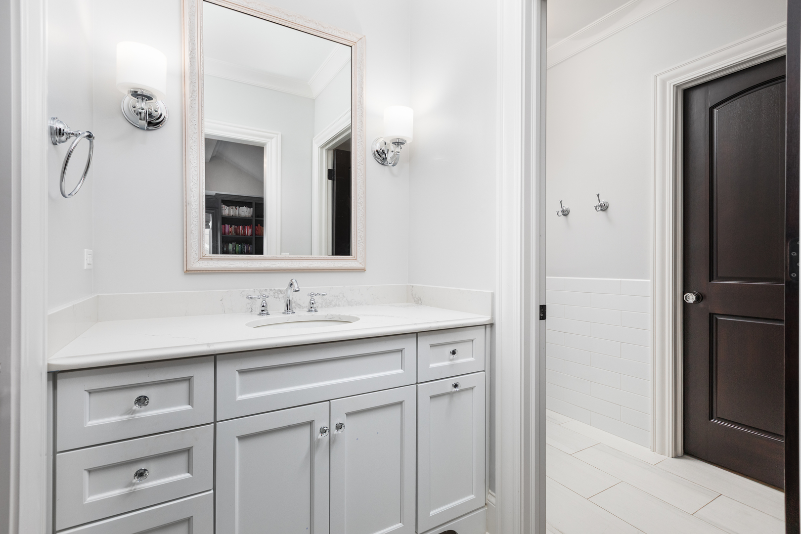 1017 Royal Bombay Court, Naperville, IL 60563