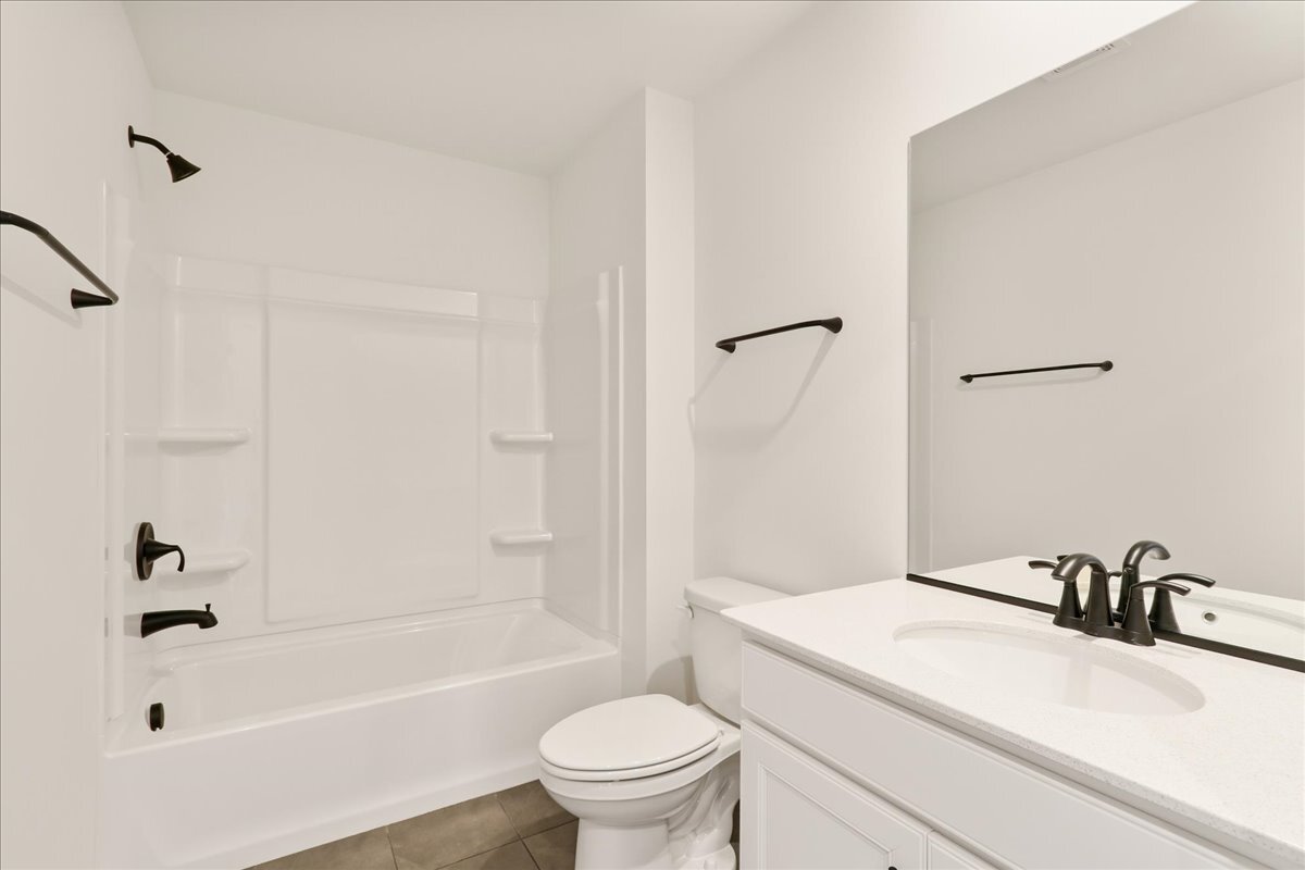 648 Switchgrass Way #59003, Bolingbrook, IL 60490