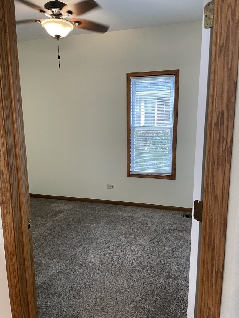 320 E 13th Street #A, Lockport, IL 60441