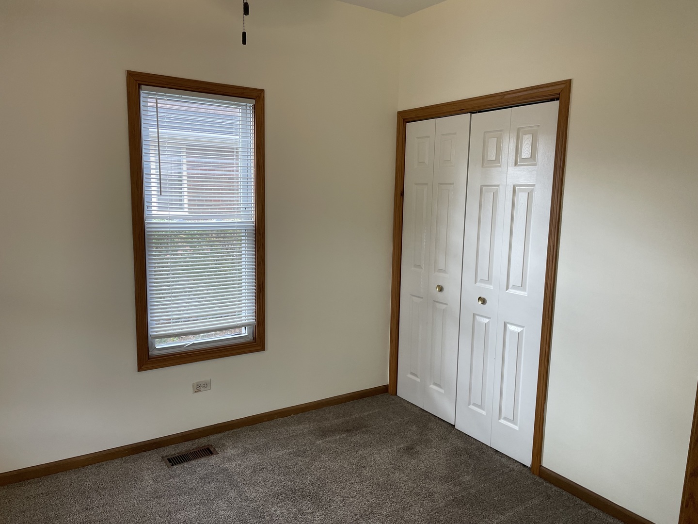 320 E 13th Street #A, Lockport, IL 60441