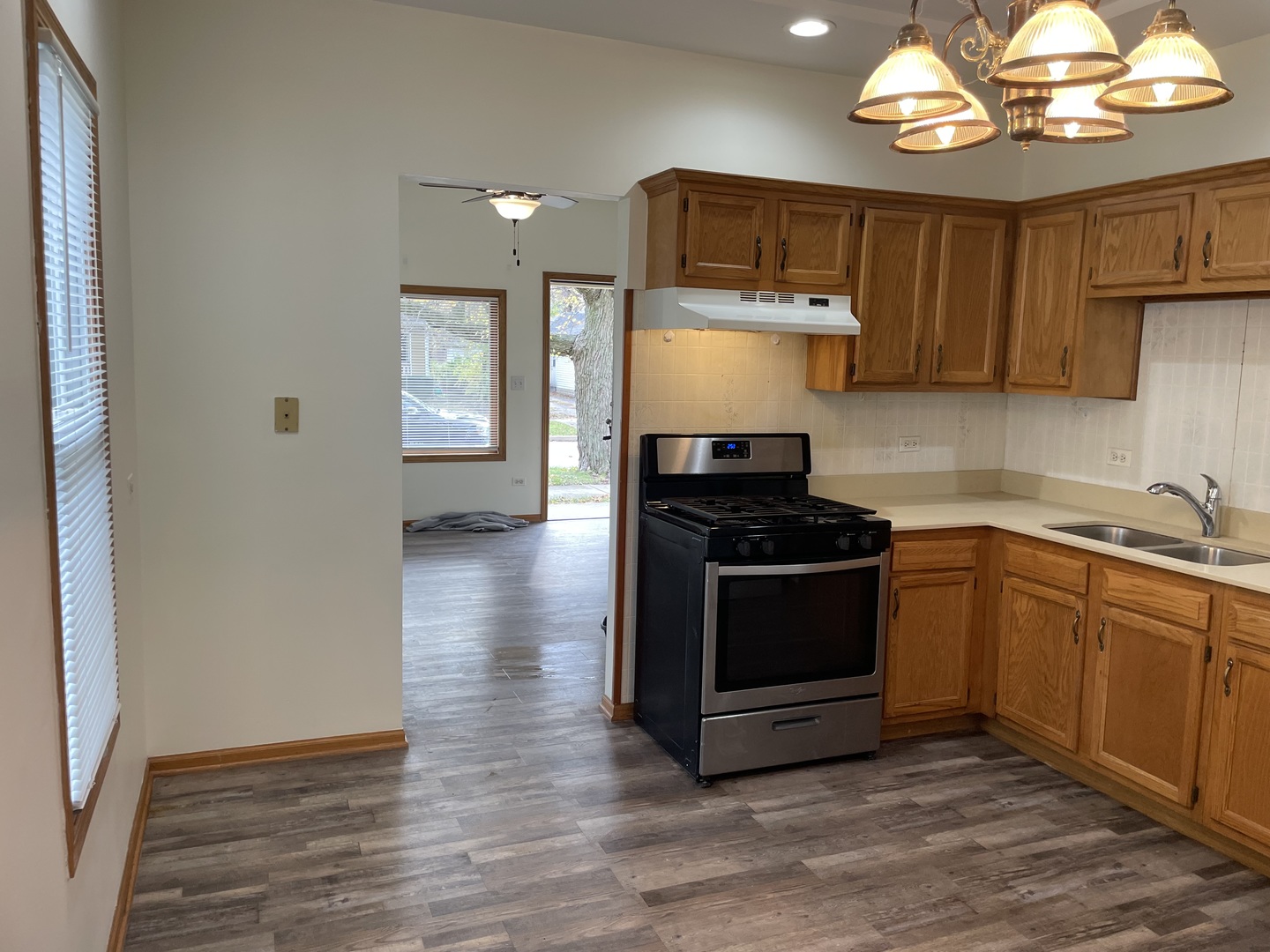 320 E 13th Street #A, Lockport, IL 60441