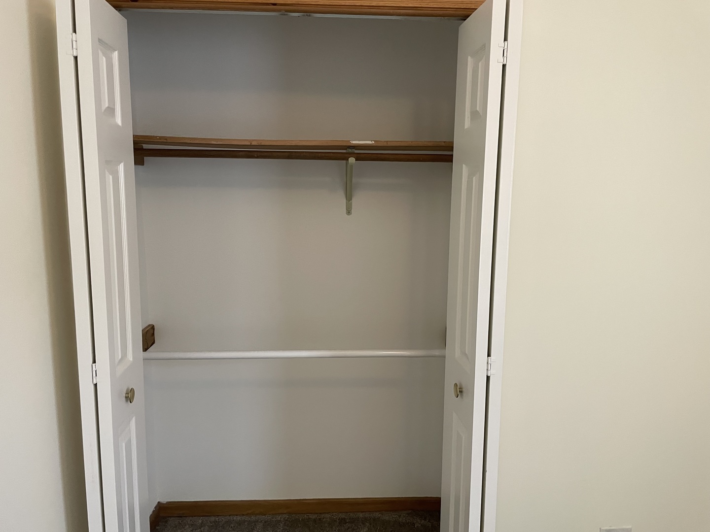 320 E 13th Street #A, Lockport, IL 60441