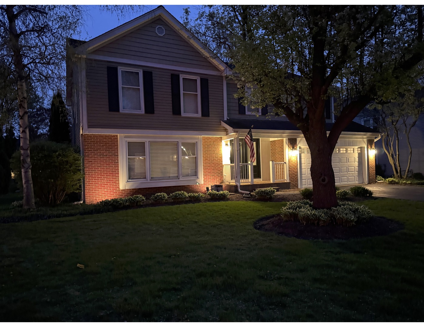 3209 Charlemagne Lane, St. Charles, IL 60174