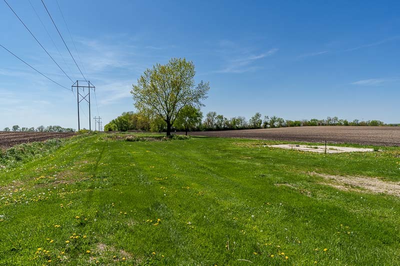 8465 S Mulford Road, Rockford, IL 61109
