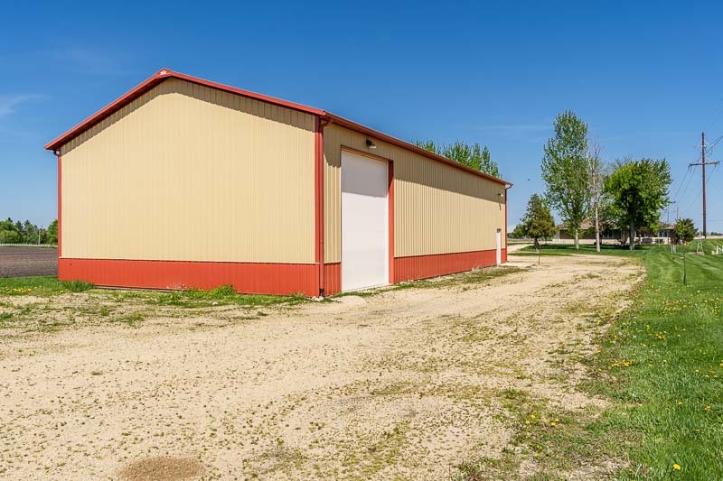 8465 S Mulford Road, Rockford, IL 61109