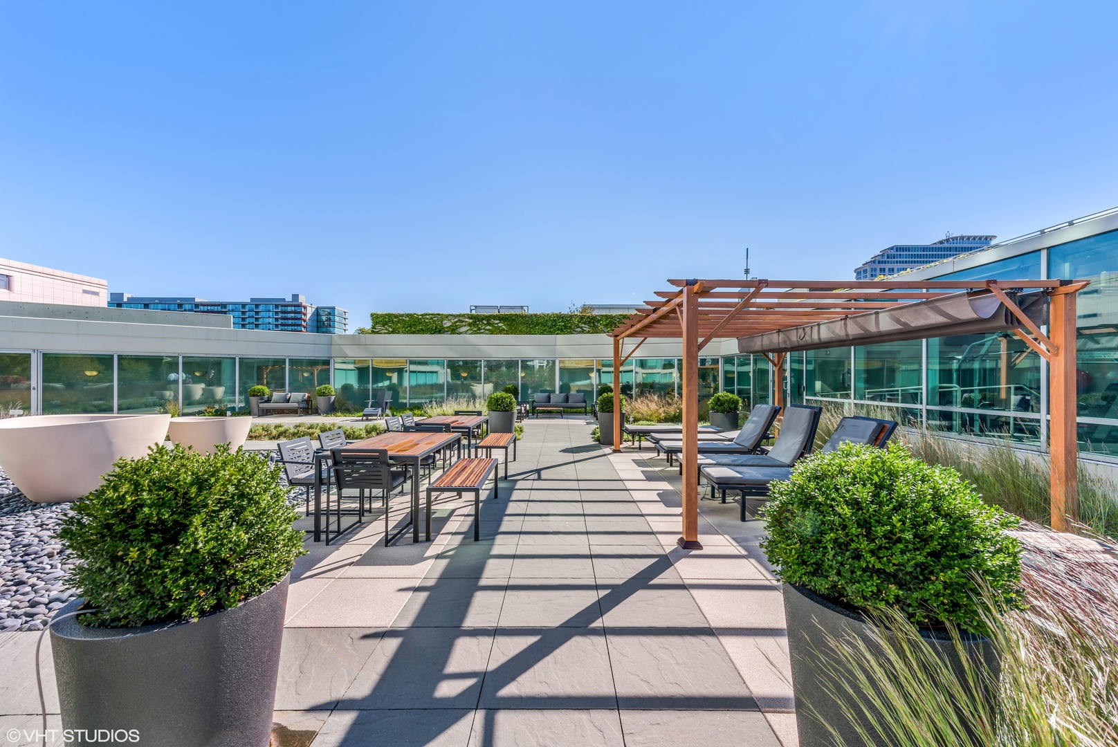 1720 MAPLE Avenue #610, Evanston, IL 60201