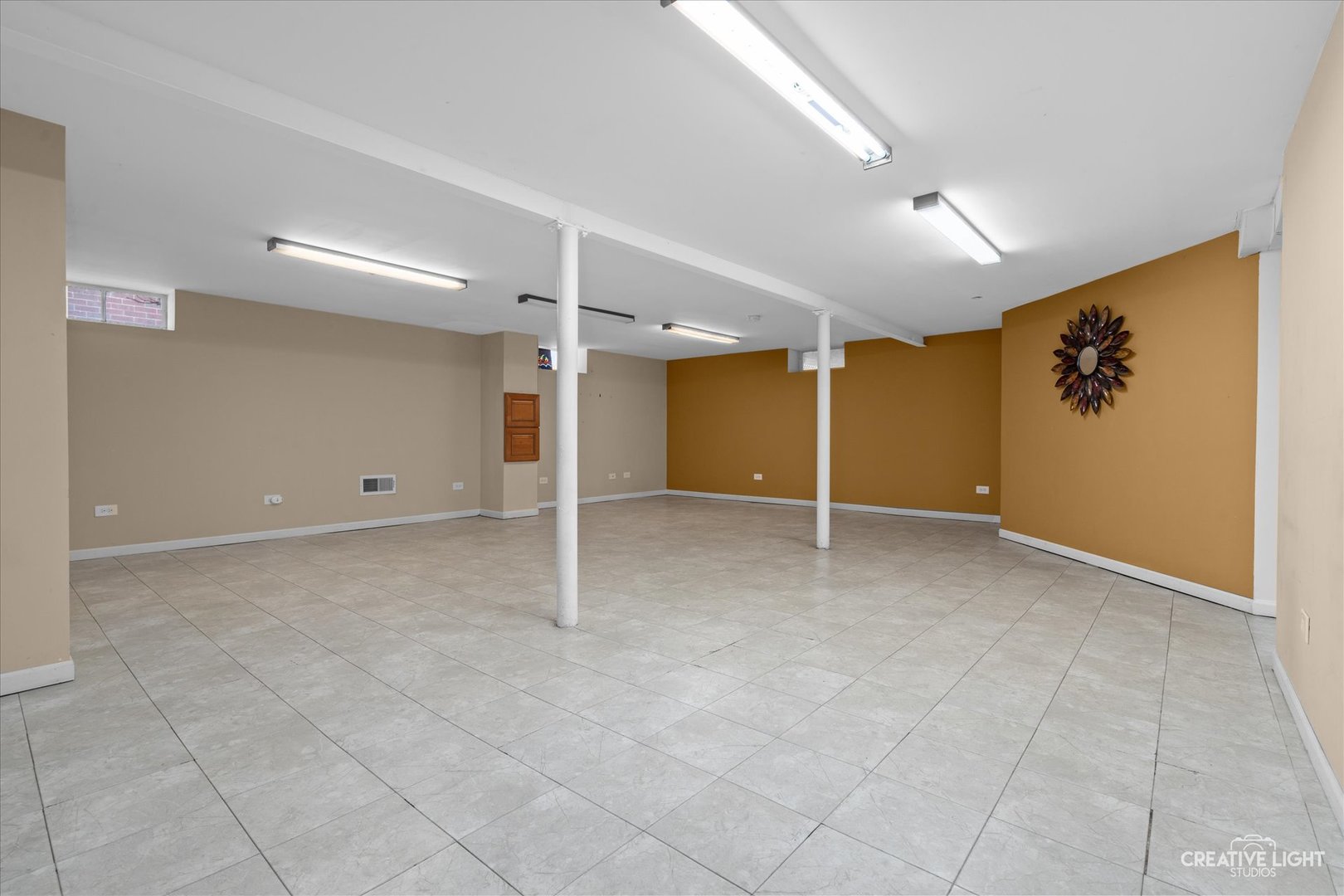 826 N LaGrange Road, La Grange Park, IL 60526