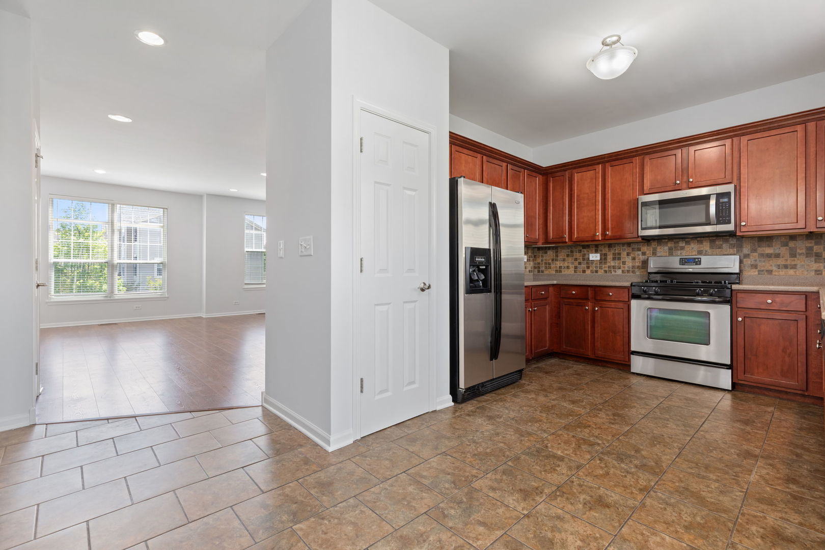 3576 Gabrielle Lane, Aurora, IL 60504