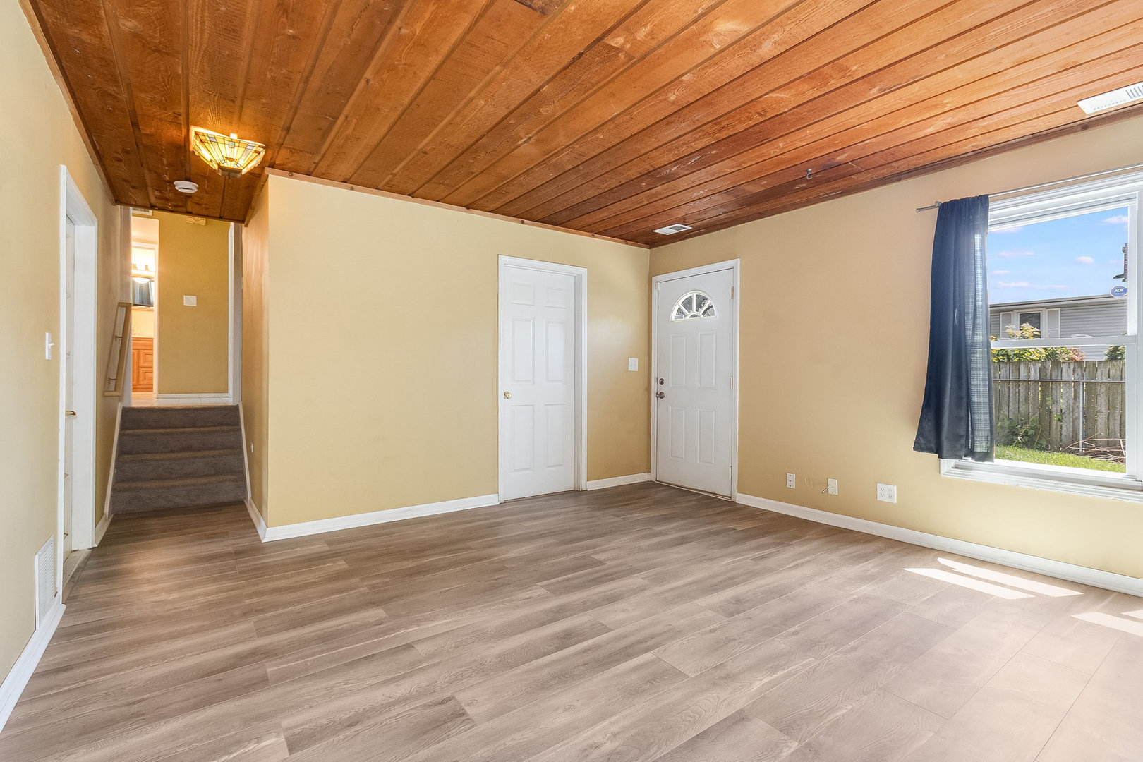 429 W Briarcliff Road, Bolingbrook, IL 60440