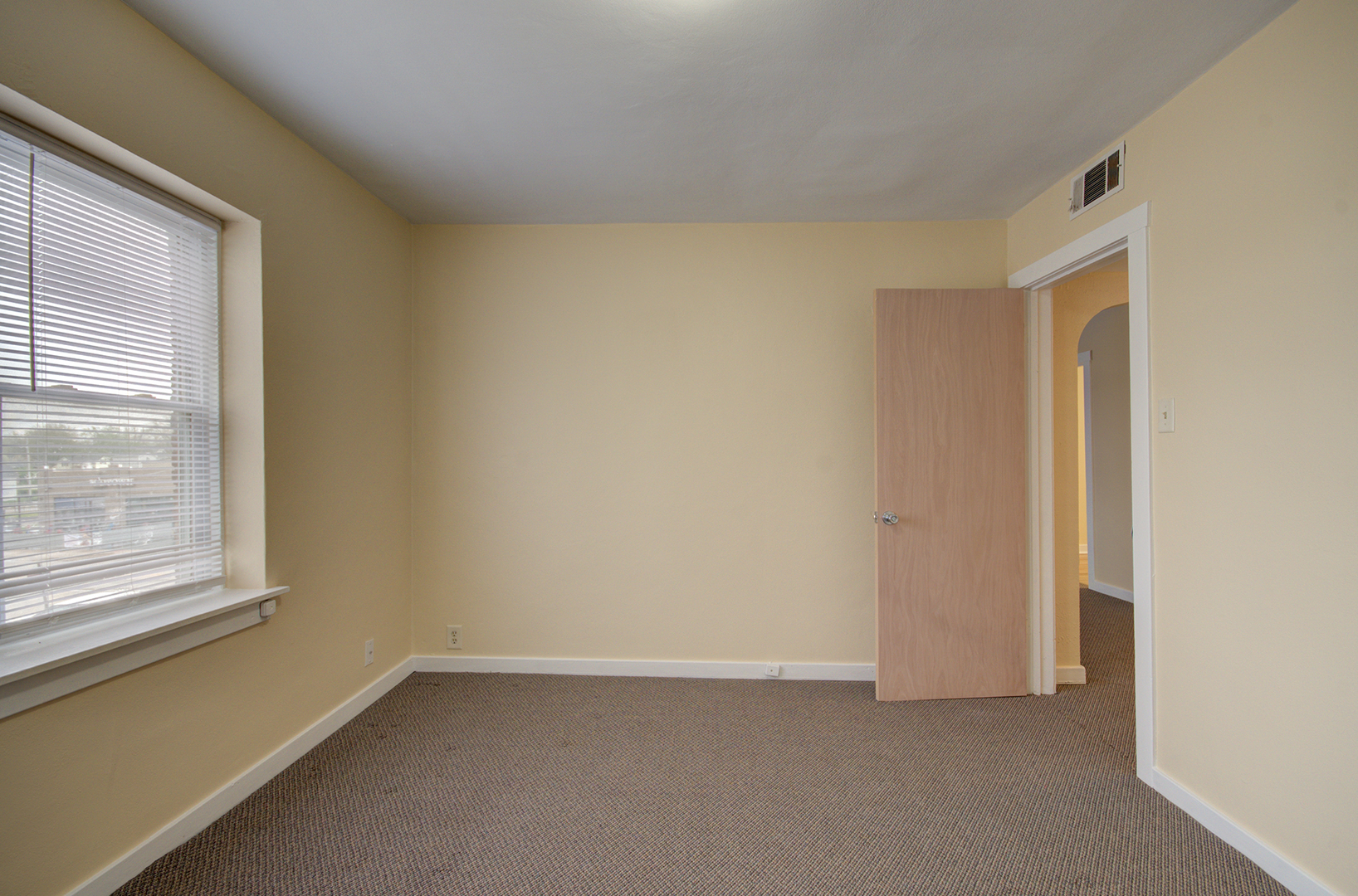 120 E North Street, Manhattan, IL 60442
